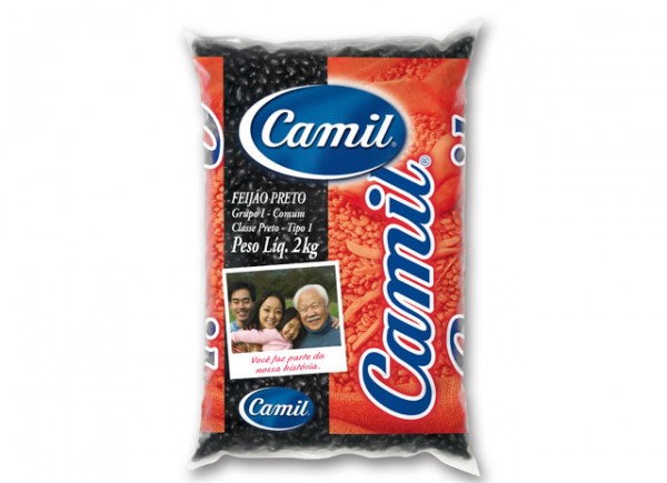 Feijão preto Camil pacote 2 kg